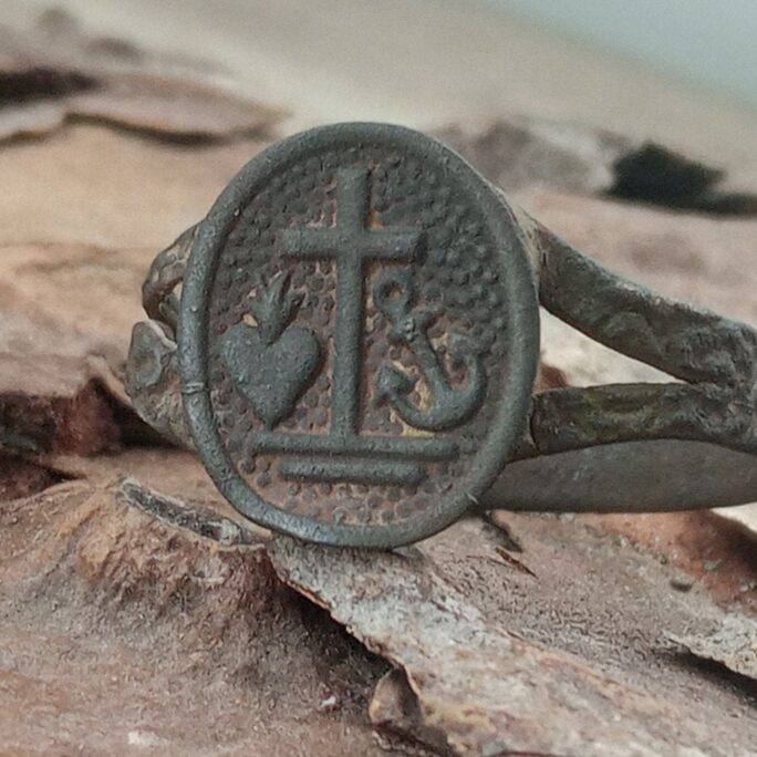 Ancient Religious Ring. Ring Of Faith Hope Love. Beautiful Vintage Original Mascot Christian Artebute. Old Brass Ring, Rare Ring