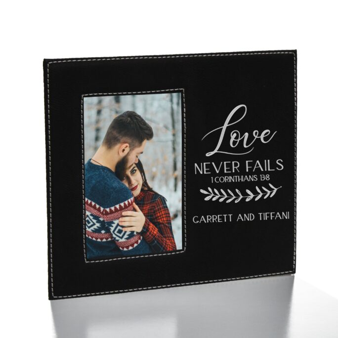 Love Never Fails 1 Corinthians 138 Picture Frame | Personalized Valentine's Day Gift For Wife Or Girlfriend