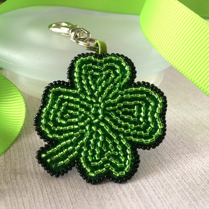 Four Leaf Clover Keychain, Emerald Green Good Luck Charm, Faith, Hope, Love, Luck, Thoughtful Gift For Students, Exams, New Job, Travels