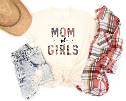 Girl Mom Shirt For Mother's Day - Of Girls Tshirt Women Mama Gift Idea New Cheetah Crewneck Tee Moms