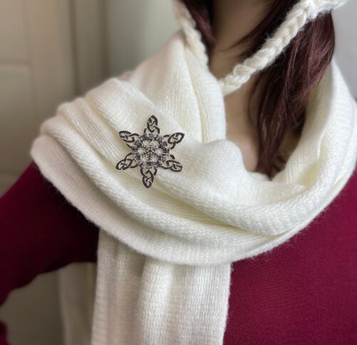 Irish Celtic Claddagh Snowwonders® Brooch | Swp3 Snowflake Jewelry