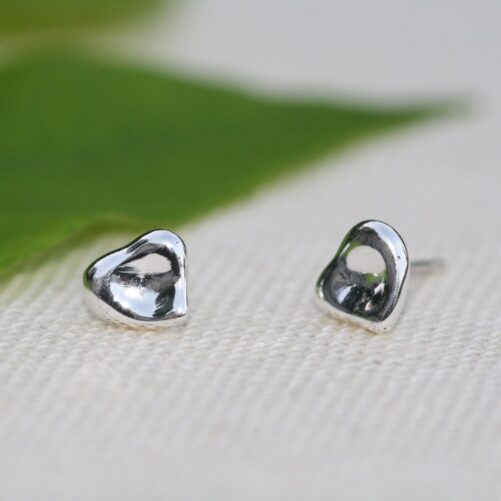 Love Earrings, Christmas Gifts, Heart Shape 14K Gold Gold Stud Earrings